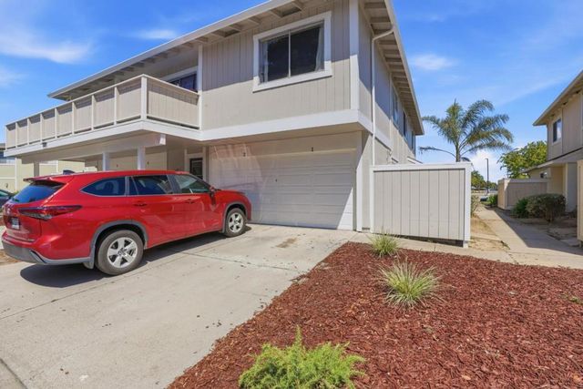 1825 Cherokee Drive 2, Salinas, CA 93906