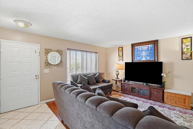 1825 Cherokee Drive 2, Salinas, CA 93906