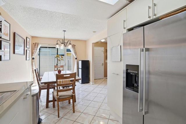 1825 Cherokee Drive 2, Salinas, CA 93906