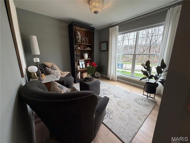 1647 Ridgefield Bluff Court, Eureka, MO 63025