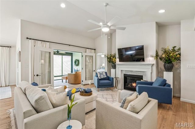 1647 Ridgefield Bluff Court, Eureka, MO 63025