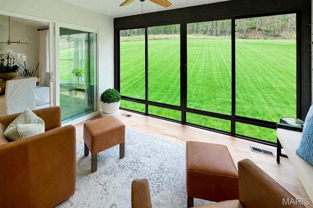 1647 Ridgefield Bluff Court, Eureka, MO 63025