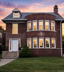 1935 Gladstone Street, Detroit, MI 48206