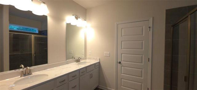 523 Grover Street, Hoschton, GA 30548