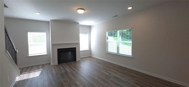 523 Grover Street, Hoschton, GA 30548