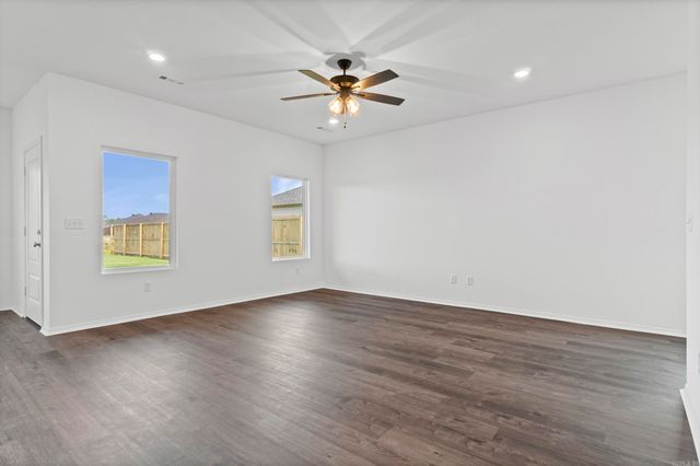 115 Sofia Drive, Maumelle, AR 72113