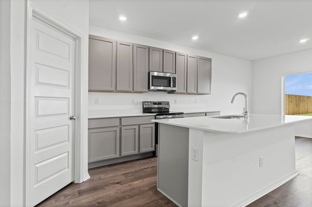 115 Sofia Drive, Maumelle, AR 72113