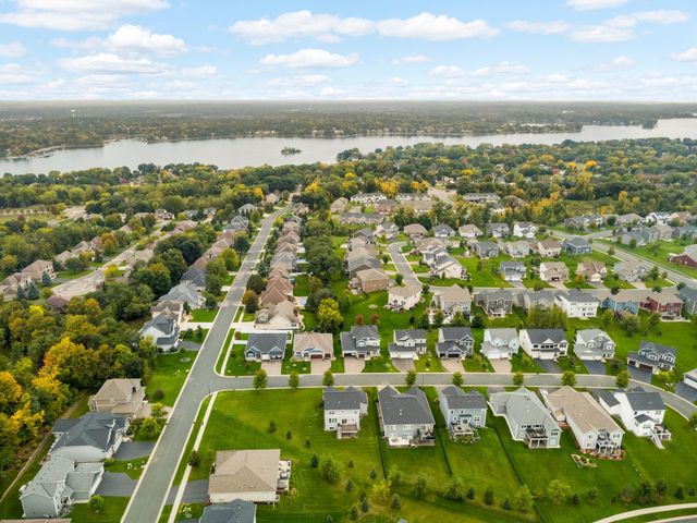 5952 Mayfair Road NE, Prior Lake, MN 55372