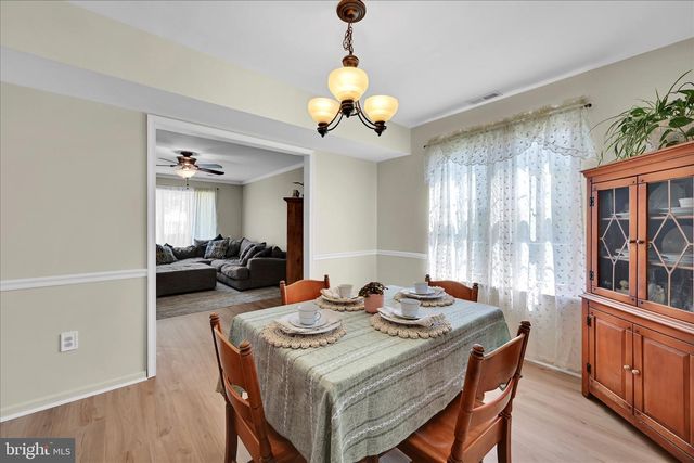 616 S OXFORD VALLEY RD, Fairless Hills, PA 19030