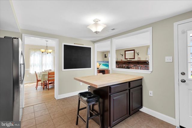 616 S OXFORD VALLEY RD, Fairless Hills, PA 19030
