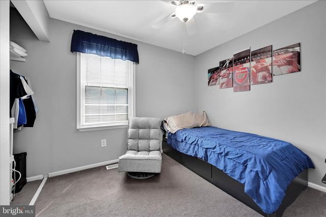 616 S OXFORD VALLEY RD, Fairless Hills, PA 19030