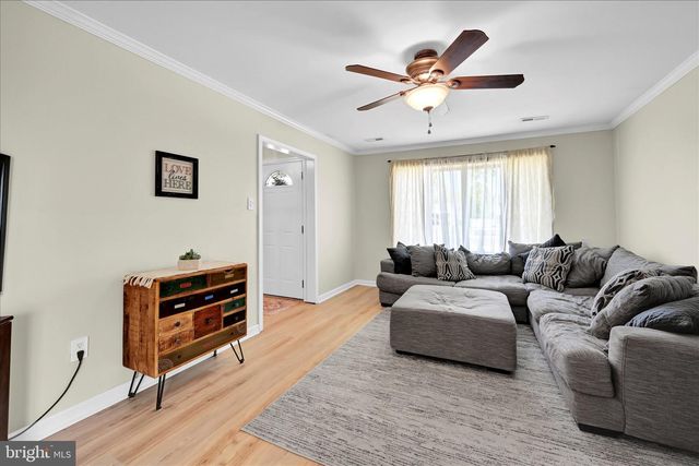 616 S OXFORD VALLEY RD, Fairless Hills, PA 19030