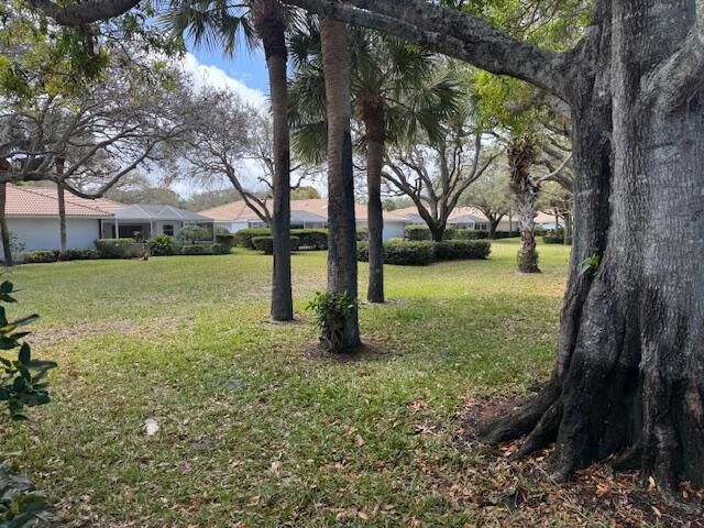 7901 Chapman Oak Court, Palm Beach Gardens, FL 33410