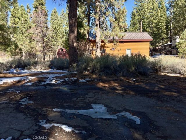 1 Canyon, Fawnskin, CA 92333