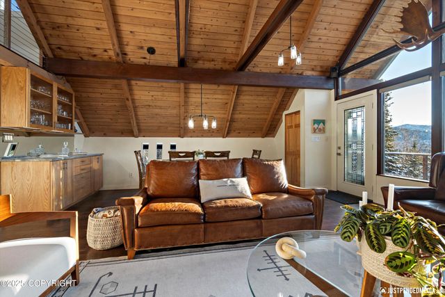 7801 E 130th Avenue, Anchorage, AK 99516