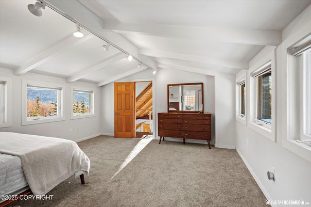 7801 E 130th Avenue, Anchorage, AK 99516