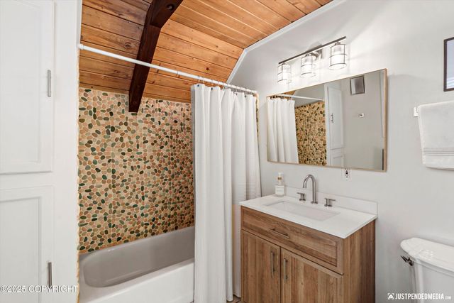 7801 E 130th Avenue, Anchorage, AK 99516