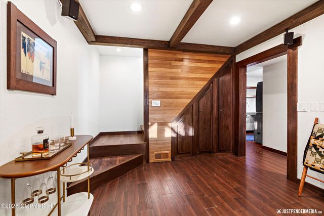 7801 E 130th Avenue, Anchorage, AK 99516