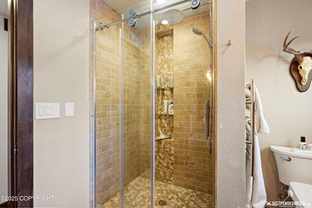 7801 E 130th Avenue, Anchorage, AK 99516