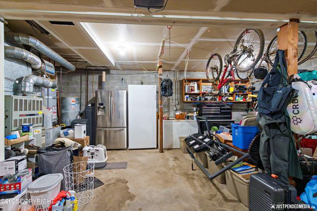 7801 E 130th Avenue, Anchorage, AK 99516