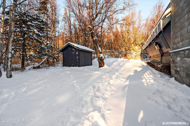 7801 E 130th Avenue, Anchorage, AK 99516