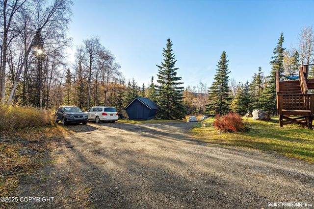 7801 E 130th Avenue, Anchorage, AK 99516