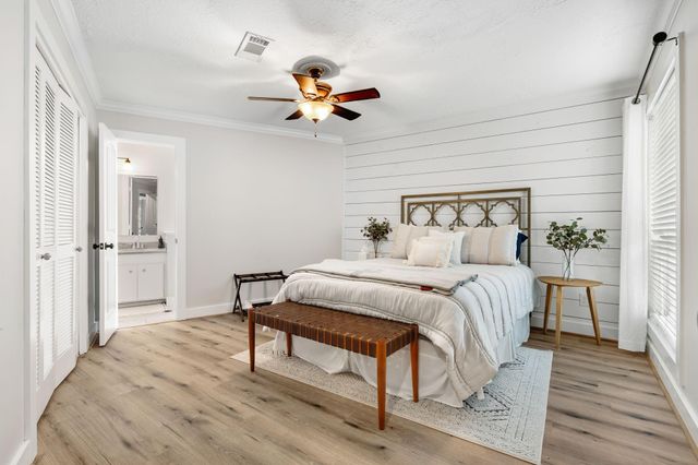 3203 Poe Drive, Montgomery, TX 77356