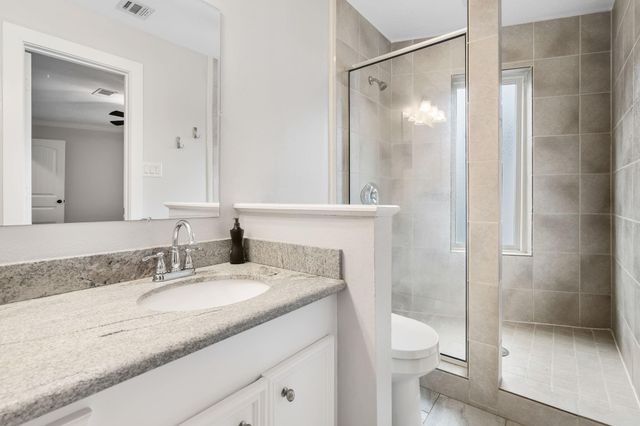 3203 Poe Drive, Montgomery, TX 77356