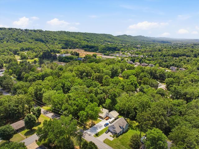 9204 Pine Ridge Road, Ooltewah, TN 37363