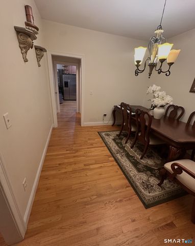 85 Hampton Road, Waterbury, CT 06708