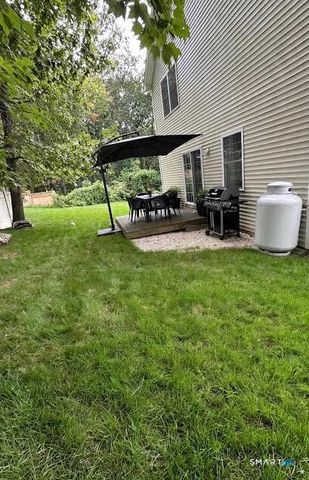 85 Hampton Road, Waterbury, CT 06708