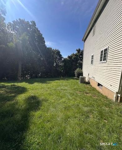 85 Hampton Road, Waterbury, CT 06708