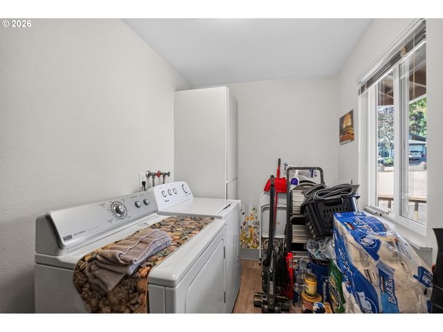 14125 Sw DAPHNE St, Beaverton, OR 97008