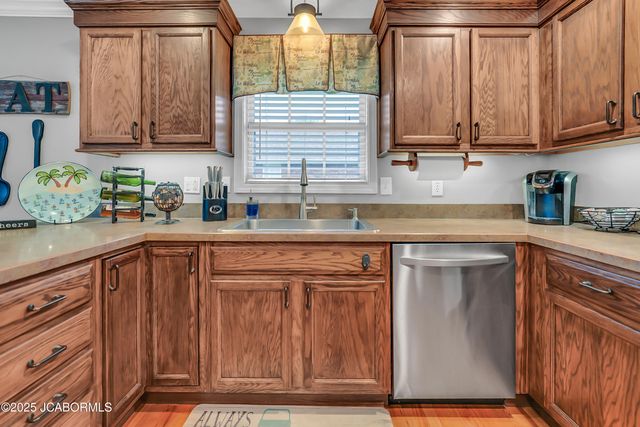 219 ROSE PARK DRIVE, Jefferson City, MO 65109