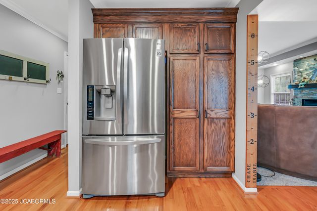 219 ROSE PARK DRIVE, Jefferson City, MO 65109