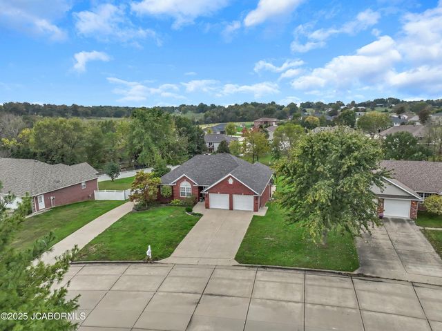 219 ROSE PARK DRIVE, Jefferson City, MO 65109