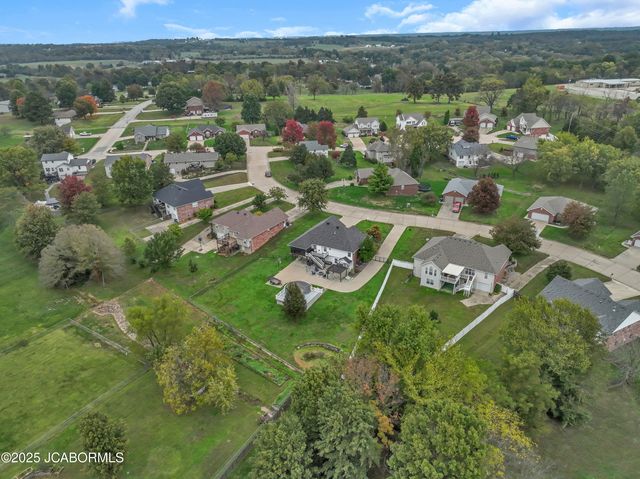 219 ROSE PARK DRIVE, Jefferson City, MO 65109