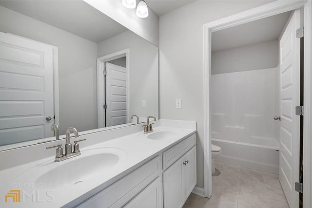 1780 Goodwin, Hampton, GA 30228