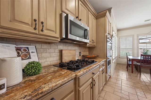 35 Hannahs Way Court, Sugar Land, TX 77479