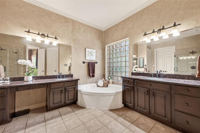 35 Hannahs Way Court, Sugar Land, TX 77479