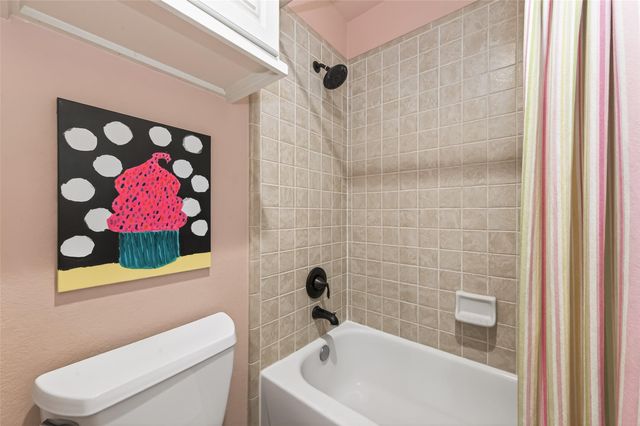 35 Hannahs Way Court, Sugar Land, TX 77479