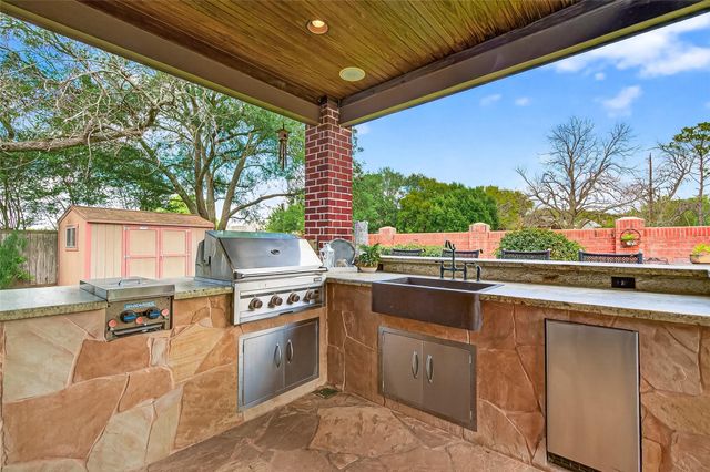 35 Hannahs Way Court, Sugar Land, TX 77479