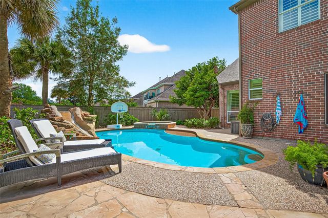 35 Hannahs Way Court, Sugar Land, TX 77479