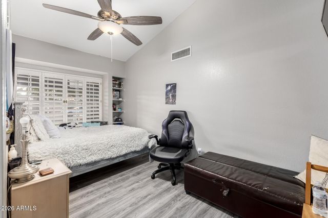 4807 W JULIE Drive, Glendale, AZ 85308