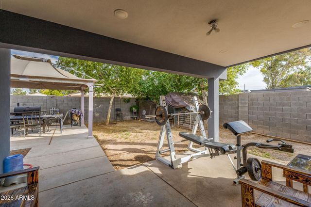 4807 W JULIE Drive, Glendale, AZ 85308