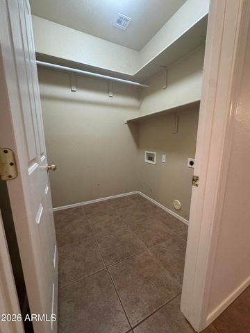 3424 E VERNON Street, Gilbert, AZ 85298