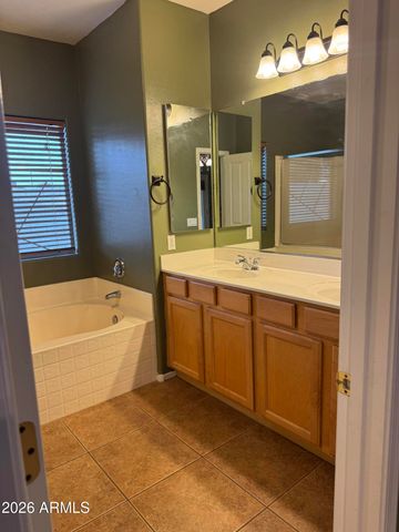 3424 E VERNON Street, Gilbert, AZ 85298