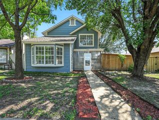 2108 Chatham Square Court, Dallas, TX 75227