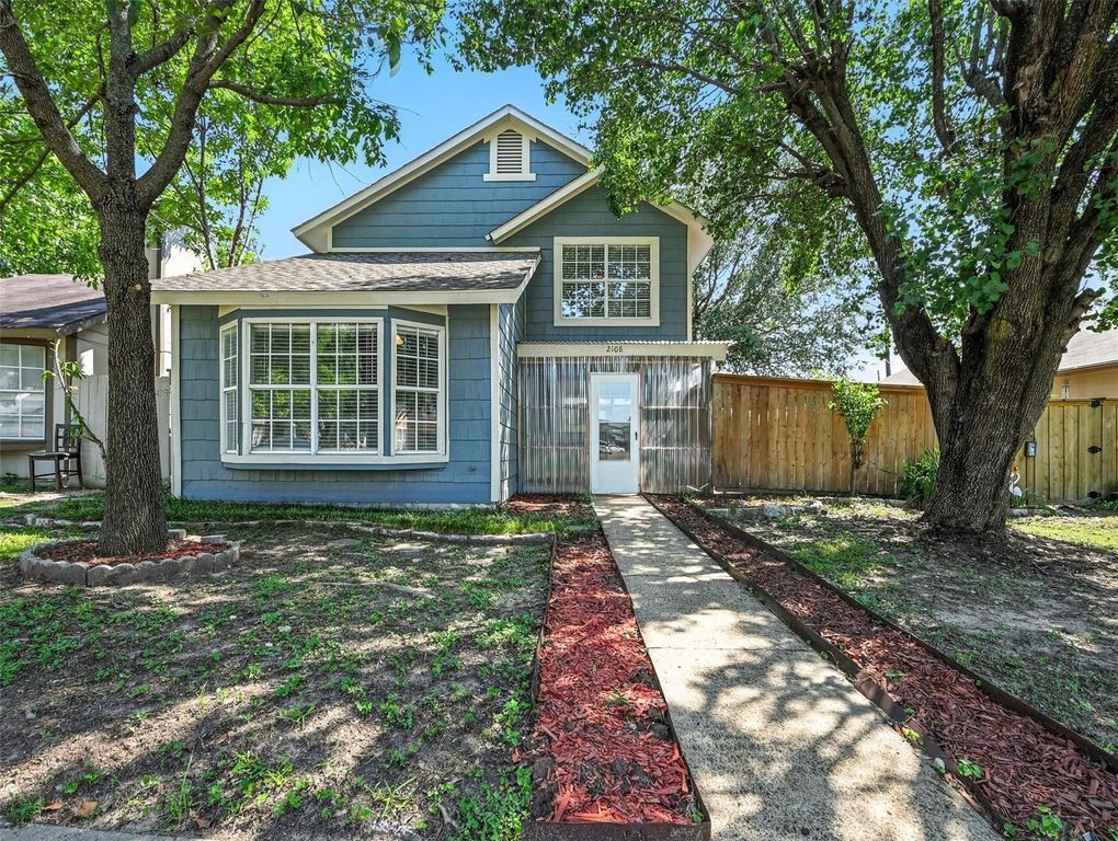2108 Chatham Square Court, Dallas, TX 75227