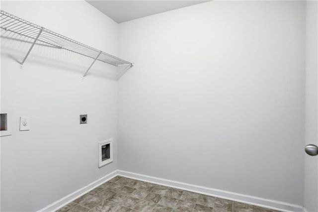 2120 Stonebrook Drive, Austell, GA 30106